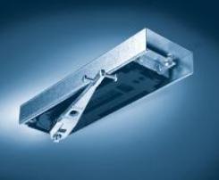Concealed overhead door closer for aluminum storefront doors