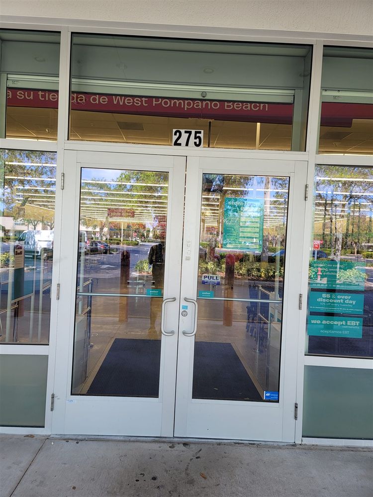 Aluminum storefront entrance at a grocery store